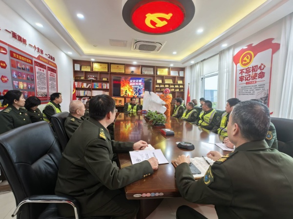 451BEE03FEB406F6C18D5AD33BFCB4EE_副本.jpg 451BEE03FEB406F6C18D5AD33BFCB4EE_副本.jpg