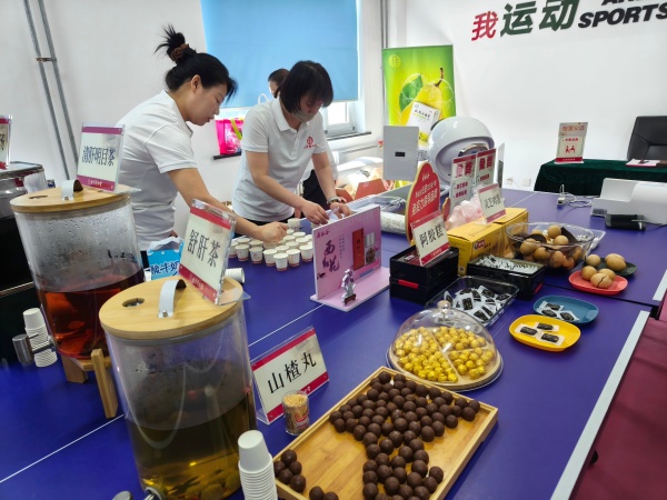 互動(dòng).jpg 互動(dòng).jpg