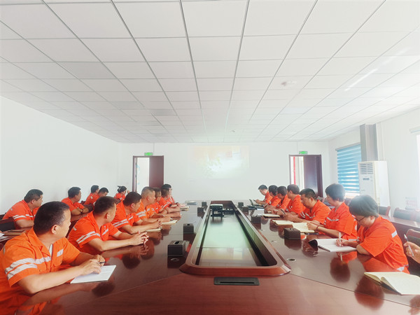 年中會議.jpg 年中會議.jpg